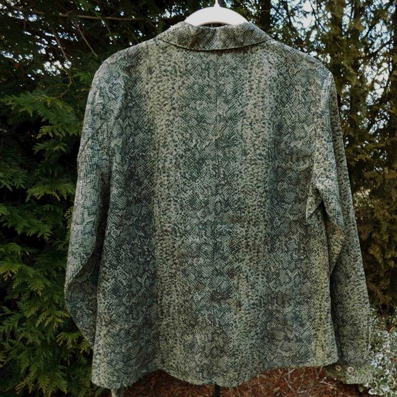 Lemon Grass Studio Soft Faux-Suede Snakeskin Print Buttondown - Picture 3 of 3